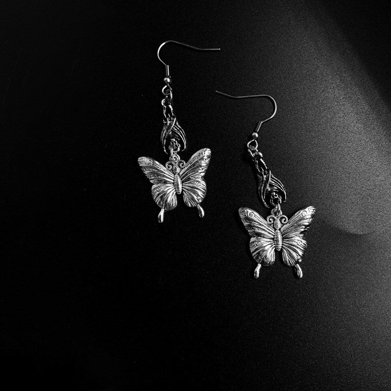 Wholesale  Gothic retro punk bat skeleton butterfly pendant ladies earrings